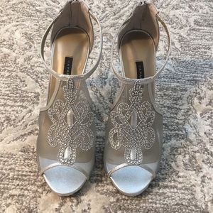 8M Caparros Silver Heels Prom Wedding Shoes